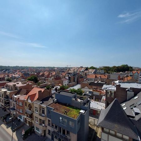 Depannemarkt De Panne Exterior photo